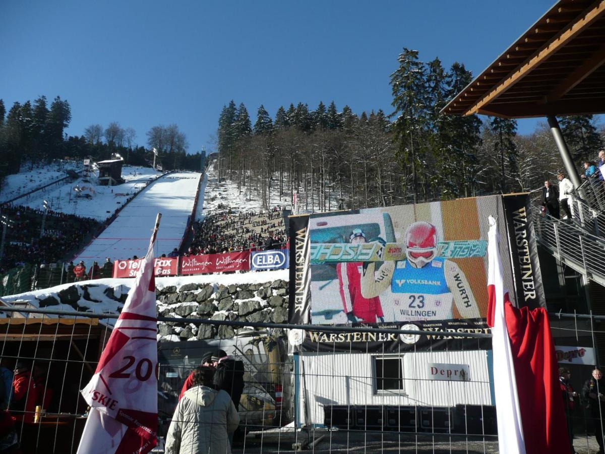 Hotel Goldflair Am Rathaus Korbach Exteriör bild